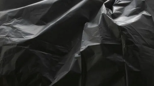 69岁男「头套垃圾袋、双手被反铐」　离奇陈尸饭店浴室