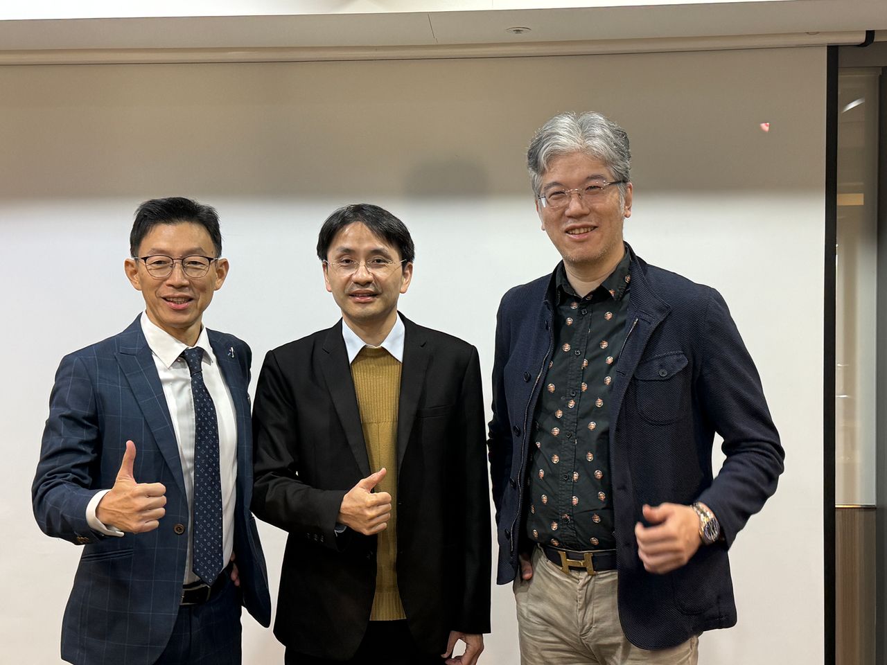 2026半導體與AI迎超級循環!台積電續主導 2大隱憂成修正風險