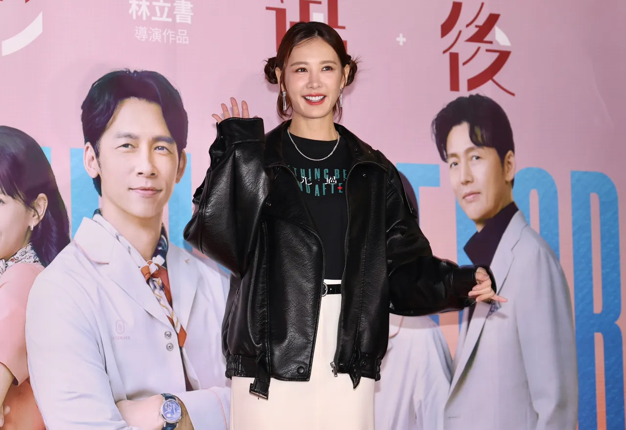 安心亚戏里很爱温升豪。庄宗达摄