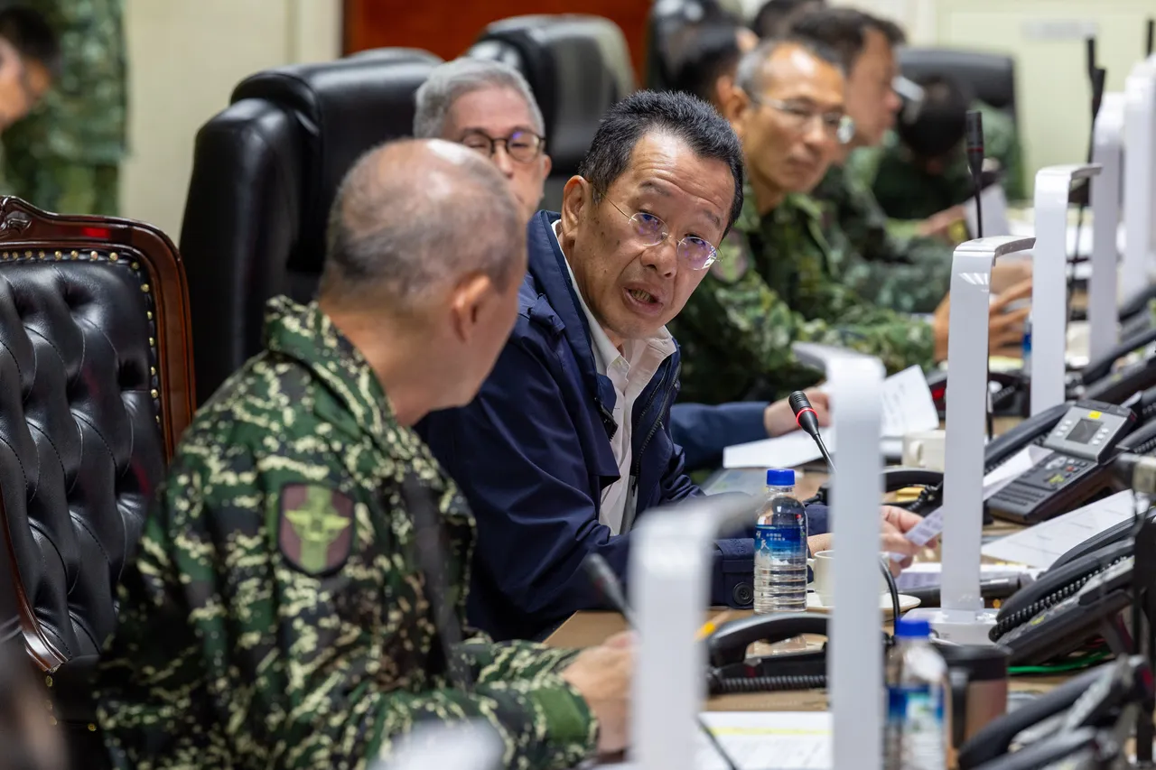 福建远火部队落弹在我24浬线周边　国防部：严密追监