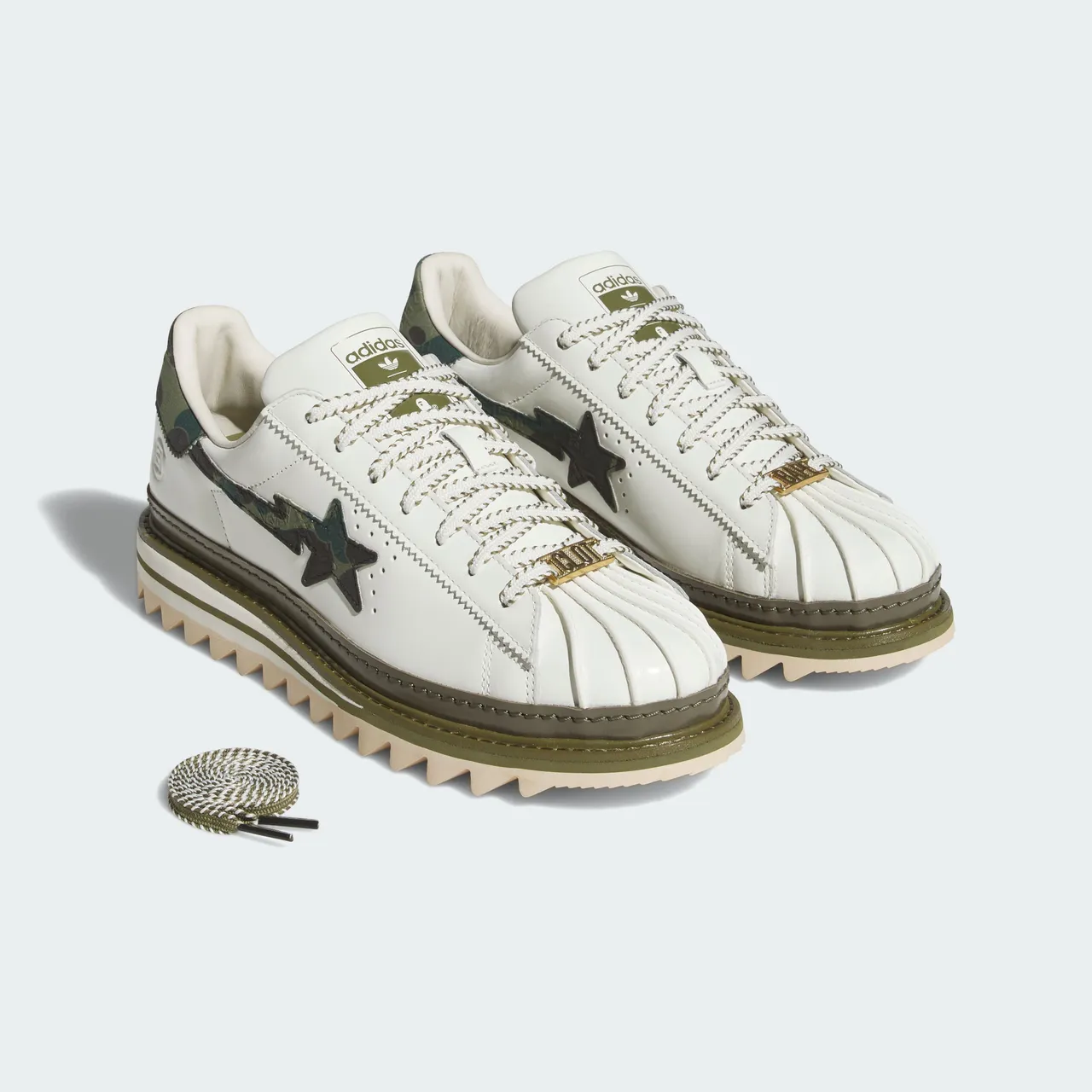 CLOT X BAPE® SUPERSTAR BY Edison Chen，7800元。品牌提供