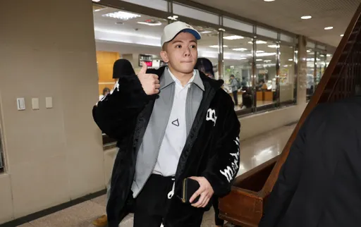 孫生遭求重刑！涉性侵猥褻拍淫片　比讚出庭烙話：撒謊的人都下地獄