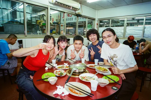 金奖乐团百合花送岁末大礼　揪《泥娃娃》男星共演