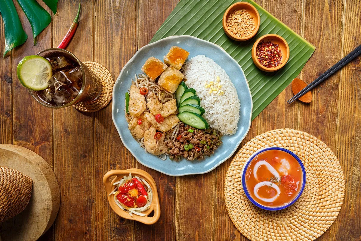 帕泰家泰炒辣味鸡328元。业者提供