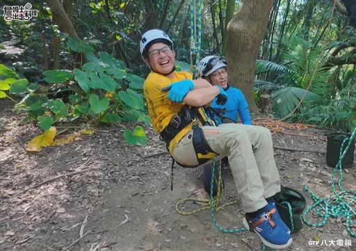 60岁洪都拉斯克服恐高攀树　「1状态」吓坏詹姆士