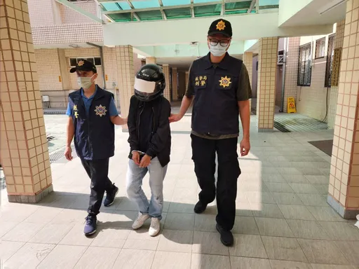 貪圖免費出國旅遊鋌而走險　泰國毒蟲攜毒闖關遭逮