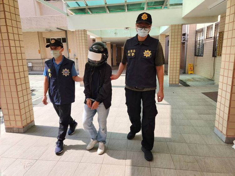 貪圖免費出國旅遊鋌而走險　泰國毒蟲攜毒闖關遭逮