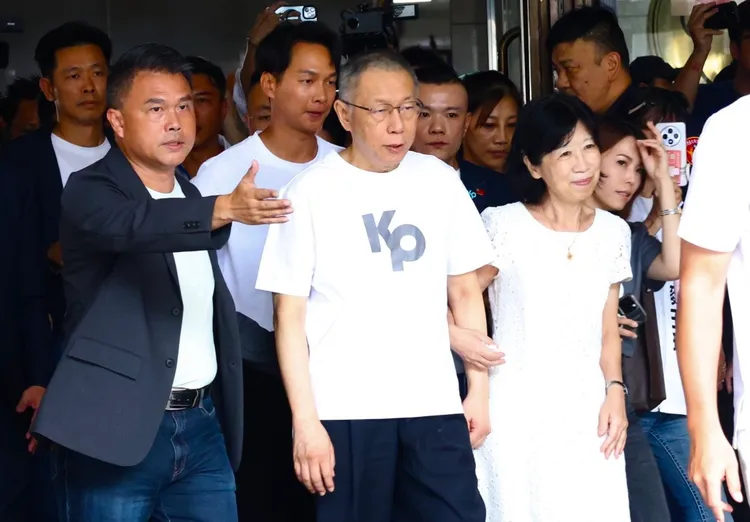 民众前主席柯文哲妻子陈佩琪发文分享检方侦办过程。庄宗达摄