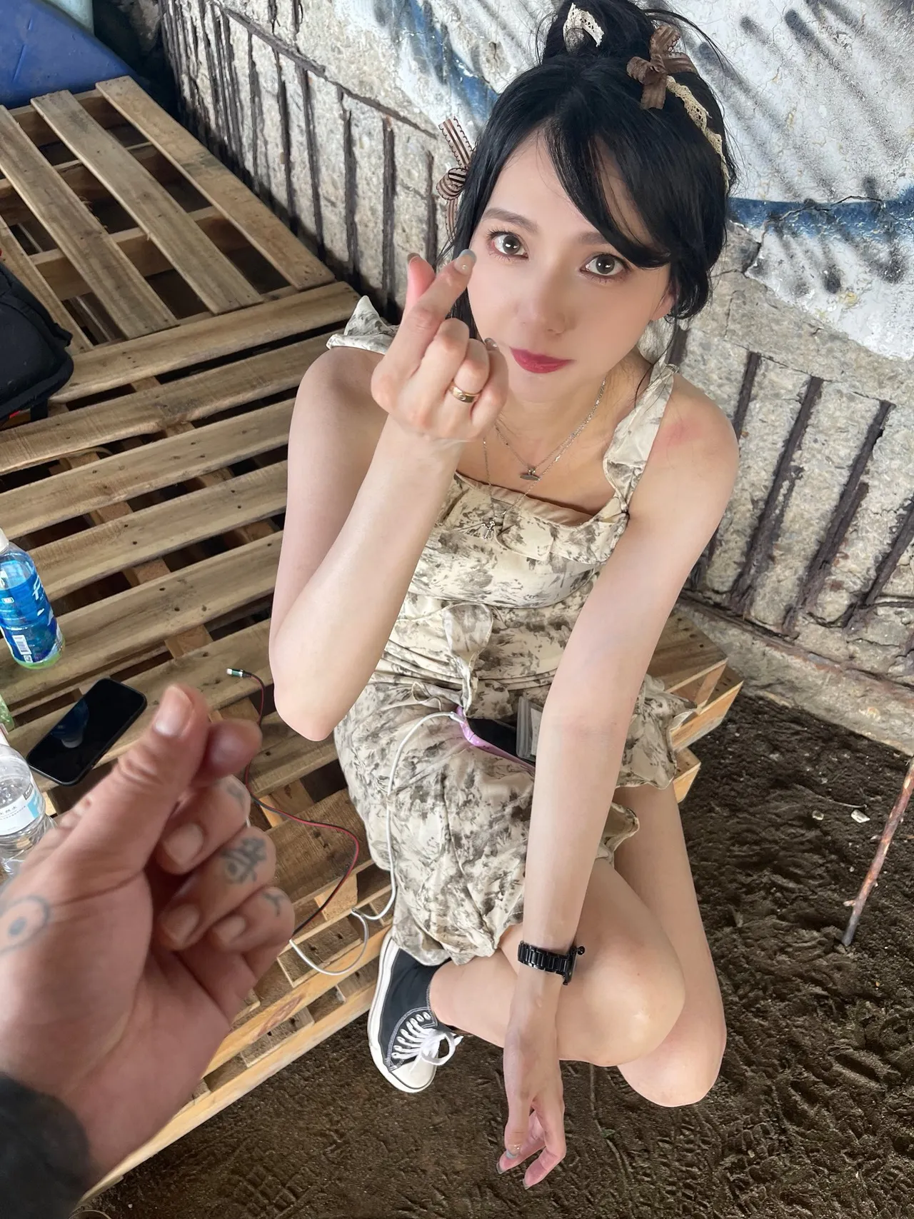 陈缃妮发文老公谢和弦让她变全民公敌。翻摄陈缃妮脸书