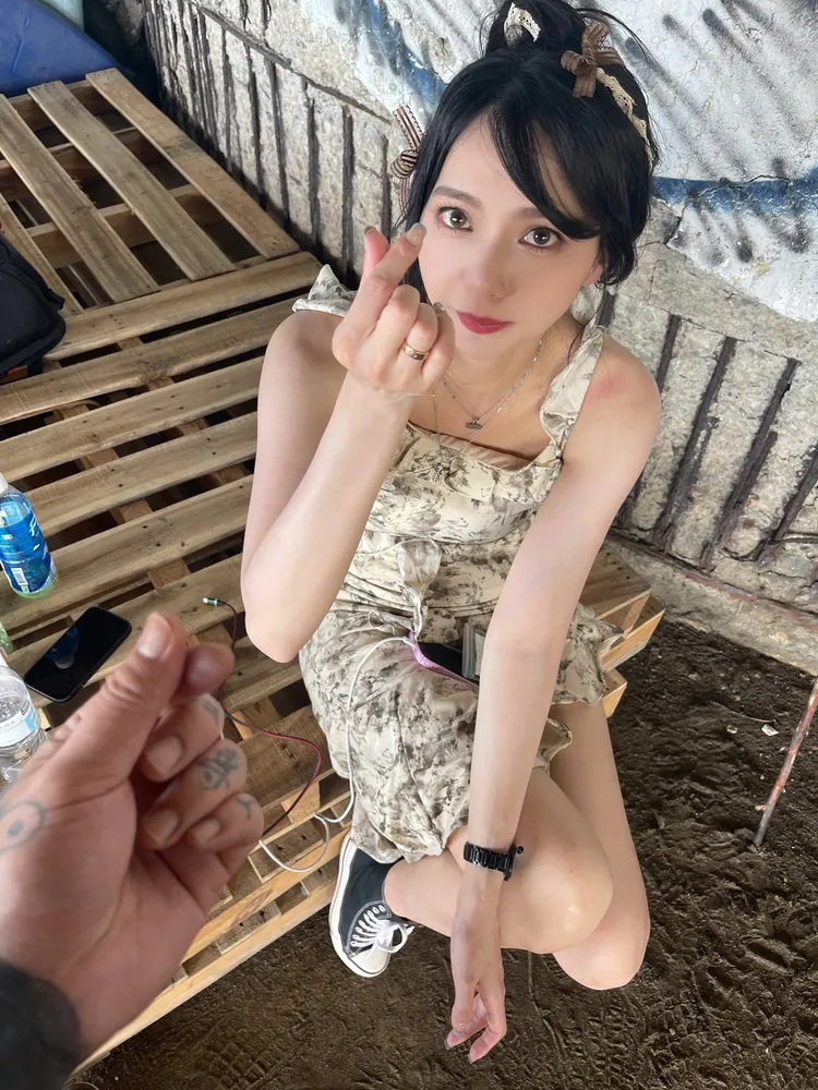 陳緗妮發文老公謝和弦讓她變全民公敵。翻攝陳緗妮臉書