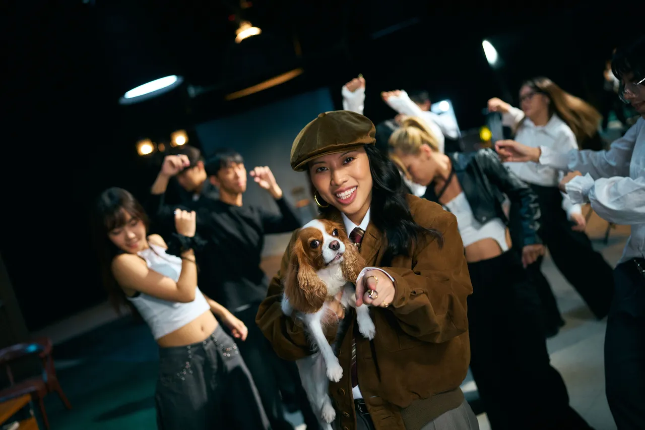 葛仲珊为爱犬小潘写新歌《got.to.believe》。索尼音乐提供