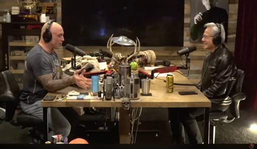 黄仁勋坦言倒闭阴霾未消失　至今仍一周工作7天