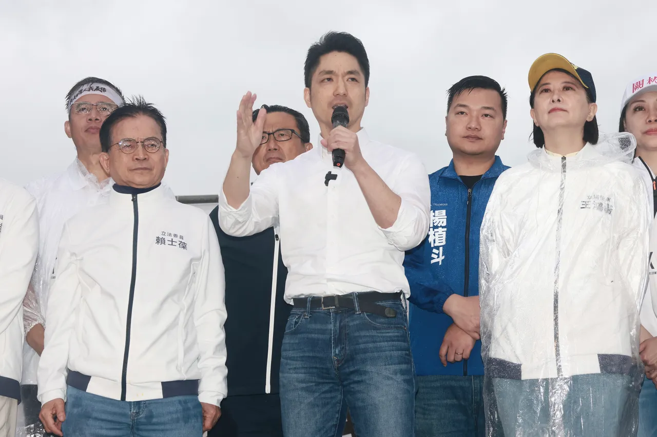 學者認為蔣萬安連任態勢穩固、全國知名度高，明年反而可能成為藍營真正的吸票主力。彭欣偉攝