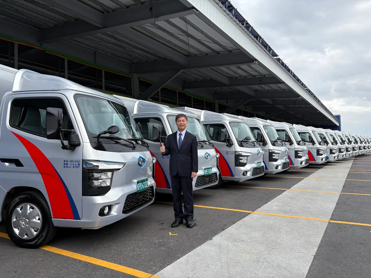 中华汽车以多年商用车经验与在地研发量能，ET35在产品设计、节能效益到车队管理全面升级。业者提供