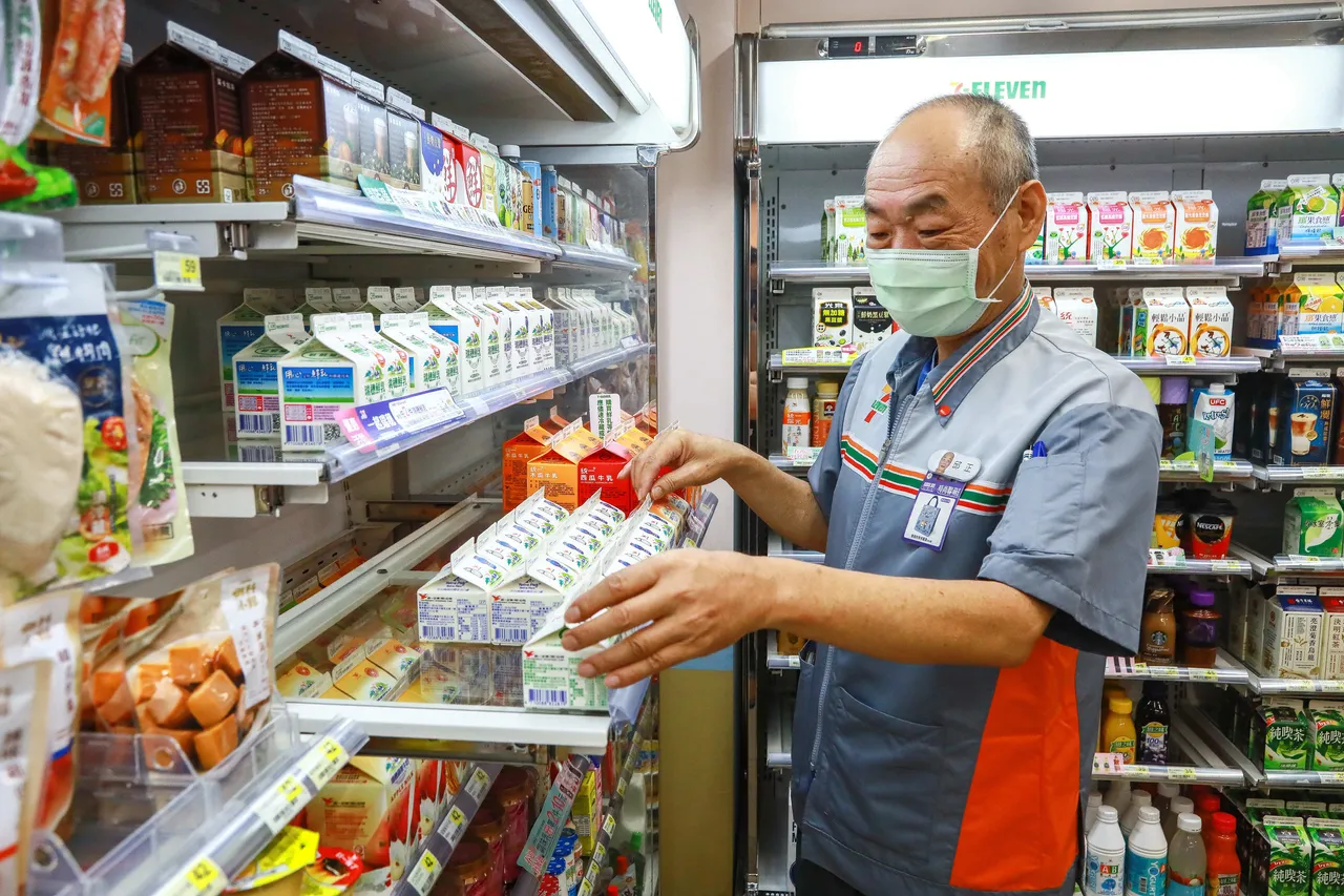 统一超商不只工作弹性，还有乐龄友善职场。统一超商提供