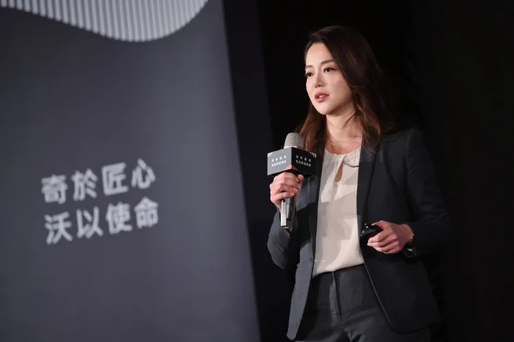 華新麗華今舉辦不銹鋼新品牌發布會，正式發表冷精棒全新品牌「奇沃Steeval」，會後華新麗華企業策略暨供應鏈管理組織總經理何心怡受訪。許麗珍攝