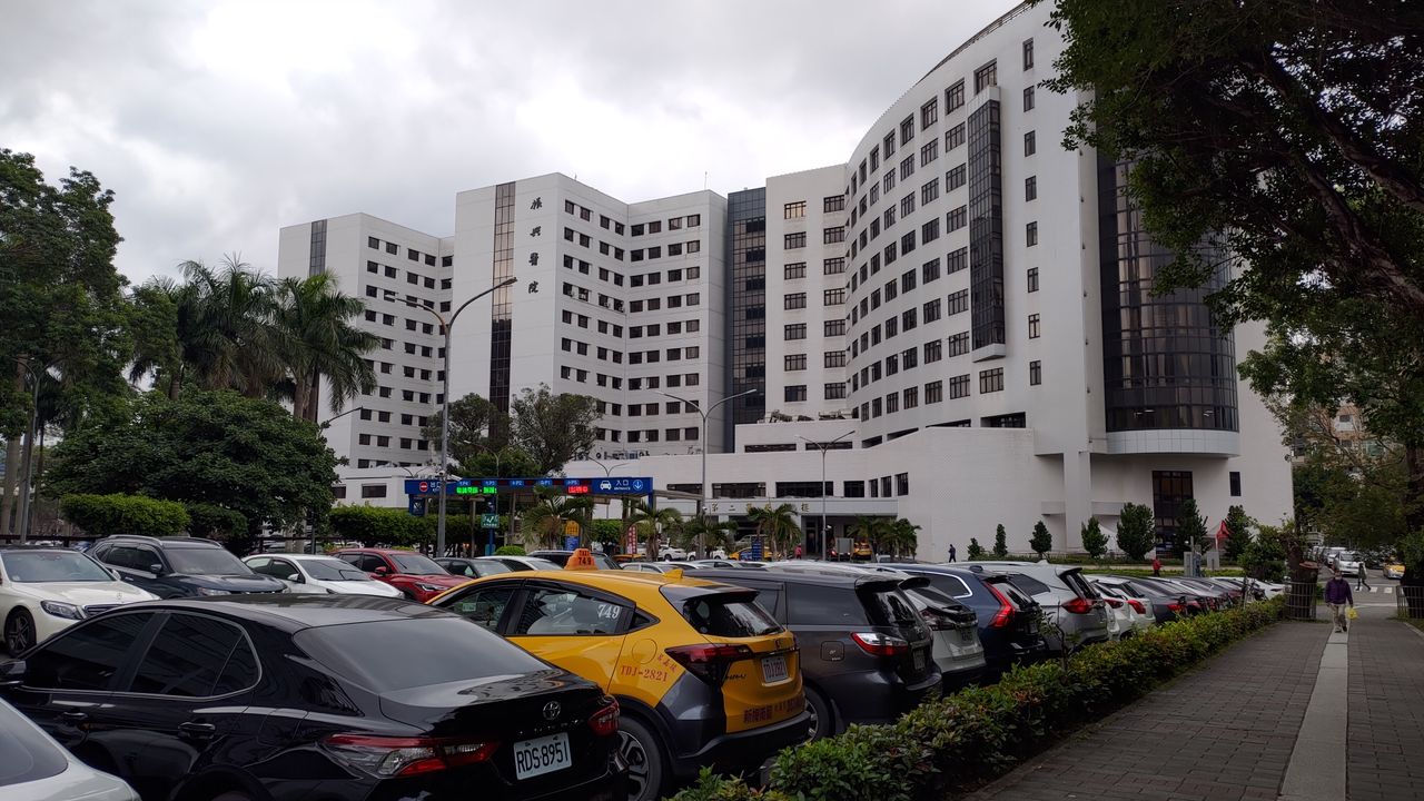 不僅普發2萬+年終6個月 振興醫院證實:明年還要加薪5%