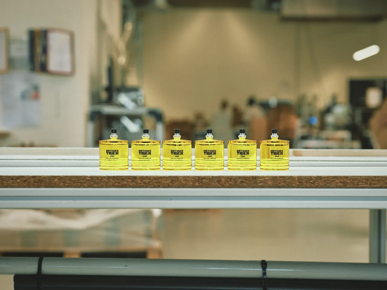 鬼塚虎香水系列，100ml／4980元。品牌提供