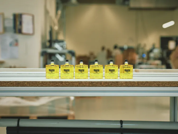 鬼塚虎香水系列，100ml／4980元。品牌提供