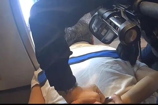 男子缺钱花用抢银楼　中坜警民合作制伏抢匪