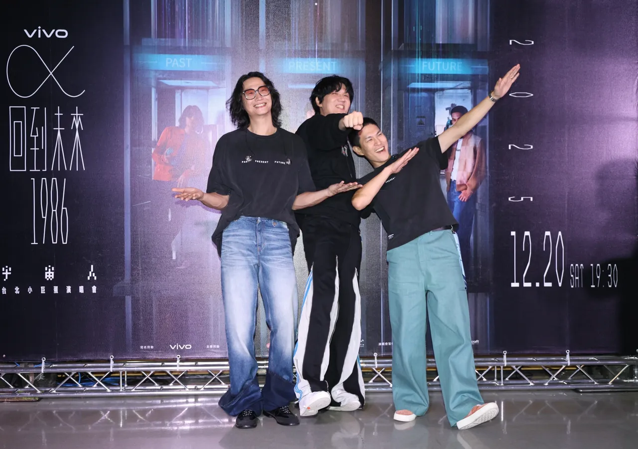 宇宙人完成四度攻蛋演出。彭欣伟摄