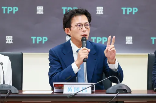 赖称保留国号助团结！黄国昌呛：先管好「台湾国」立委王义川