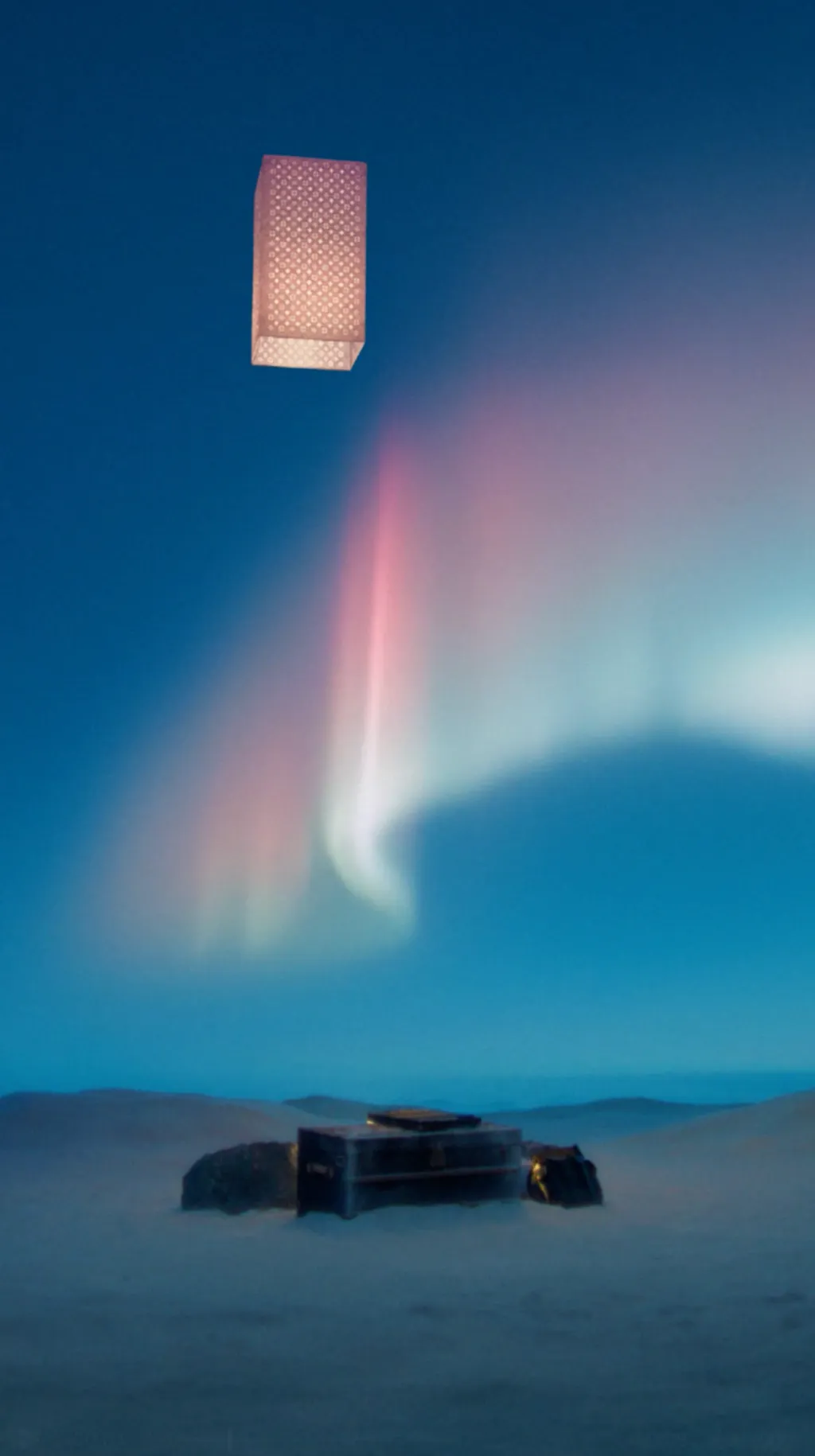 LV同步推出个人化天灯电子贺卡。品牌提供