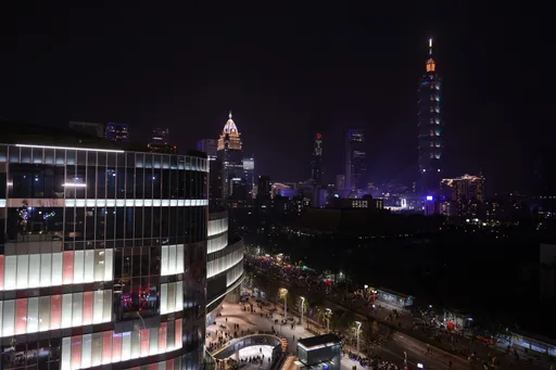 跨年国旅看涨！大巨蛋对面饭店喊2.3万　全台迎2026住宿一次看