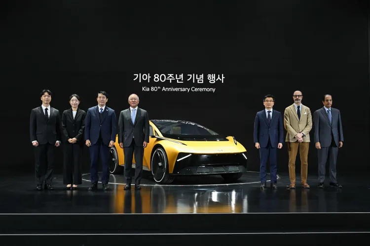 Kia於韓國Kia Vision Square舉辦「Kia 80週年特展」，同時發表Vision Meta Turismo概念車，展現Kia對移動新紀元的願景。業者提供