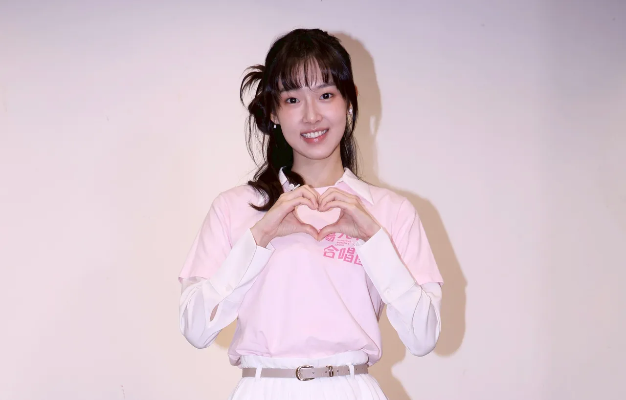 何曼希第一次演戏。庄宗达摄