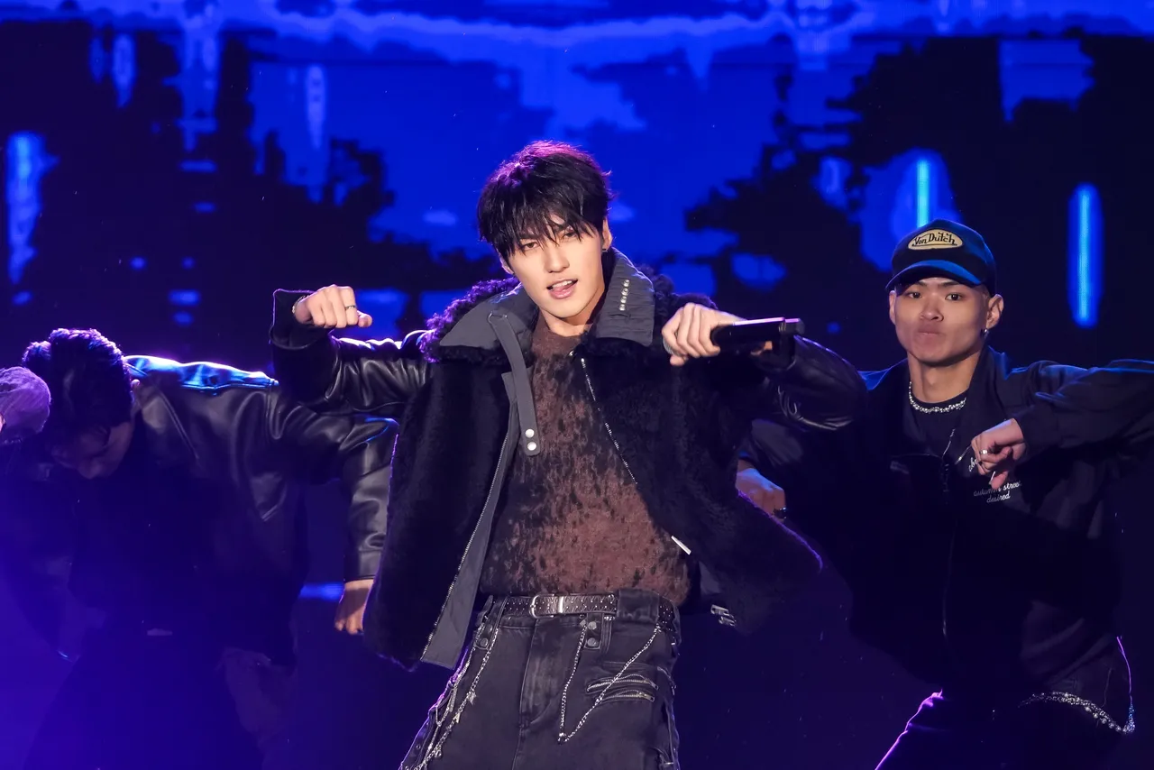 薛恩以〈LEVEL UP〉嗨翻全场。