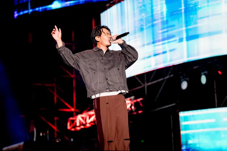 滅火器。年代提供