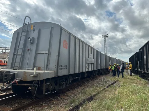 台铁花莲调车场传意外　１调车员遭货物列车撞击不治身亡