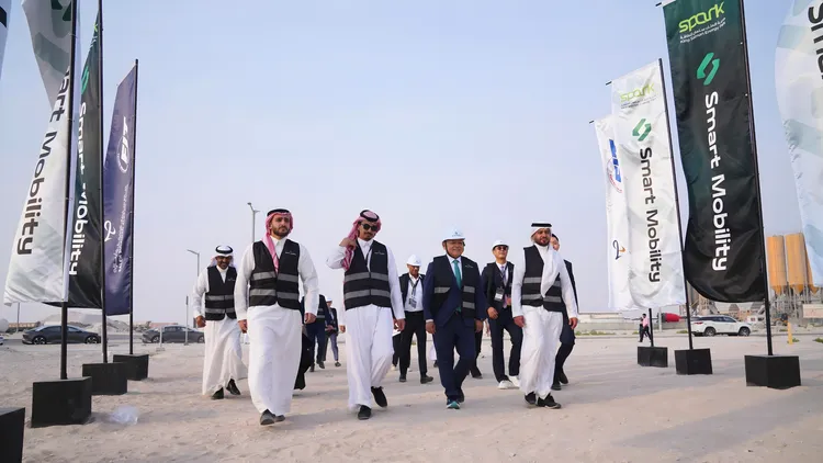 Smart Mobility新廠將於 2026 年第三季完工，完成 SPARK 驗證後於第四季投產。鴻海提供