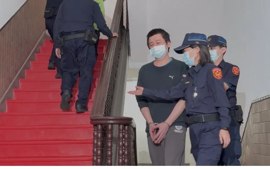 前外交部长吴钊燮亲信、秘书何仁杰。张钦摄