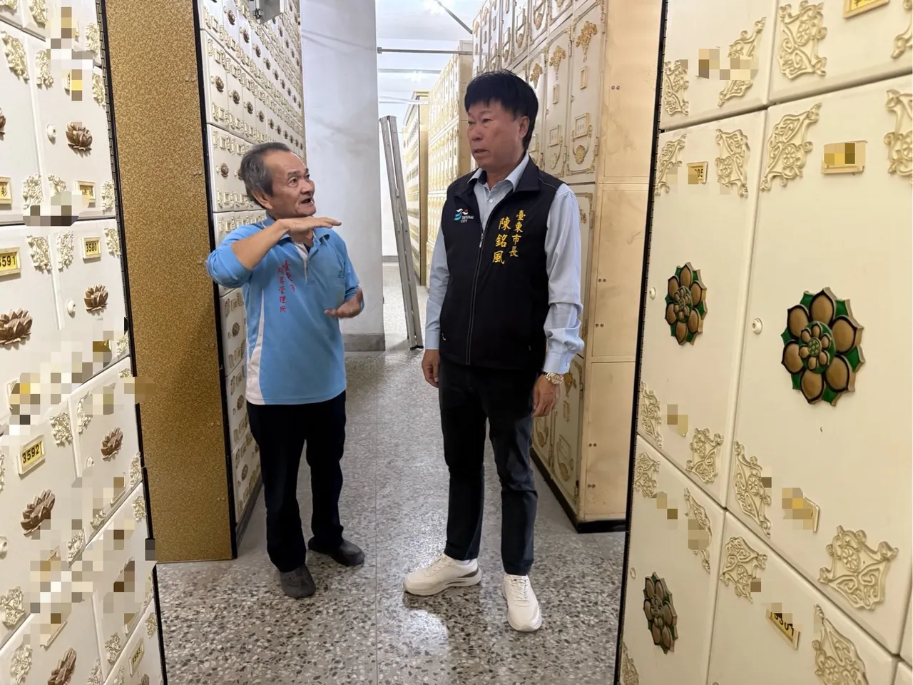 台东市长今早前往巡视地震灾情。台东公所提供