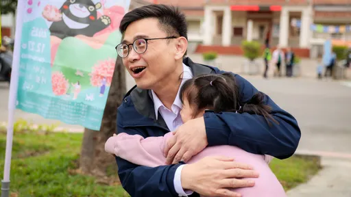 叹赖瑞隆「被黑了无法解释」　王浩宇：这是很好的政治攻击