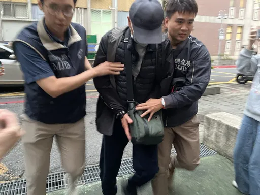 太子集团豪奢游艇暗中勾当曝光！游艇管理公司负责人遭声押