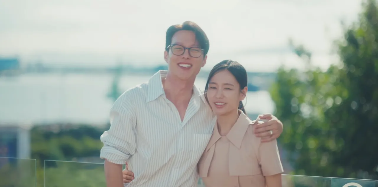 张基龙（左）、安恩真《一吻爆炸》最终结婚，但观众认为甜蜜戏分太少。翻摄Netflix