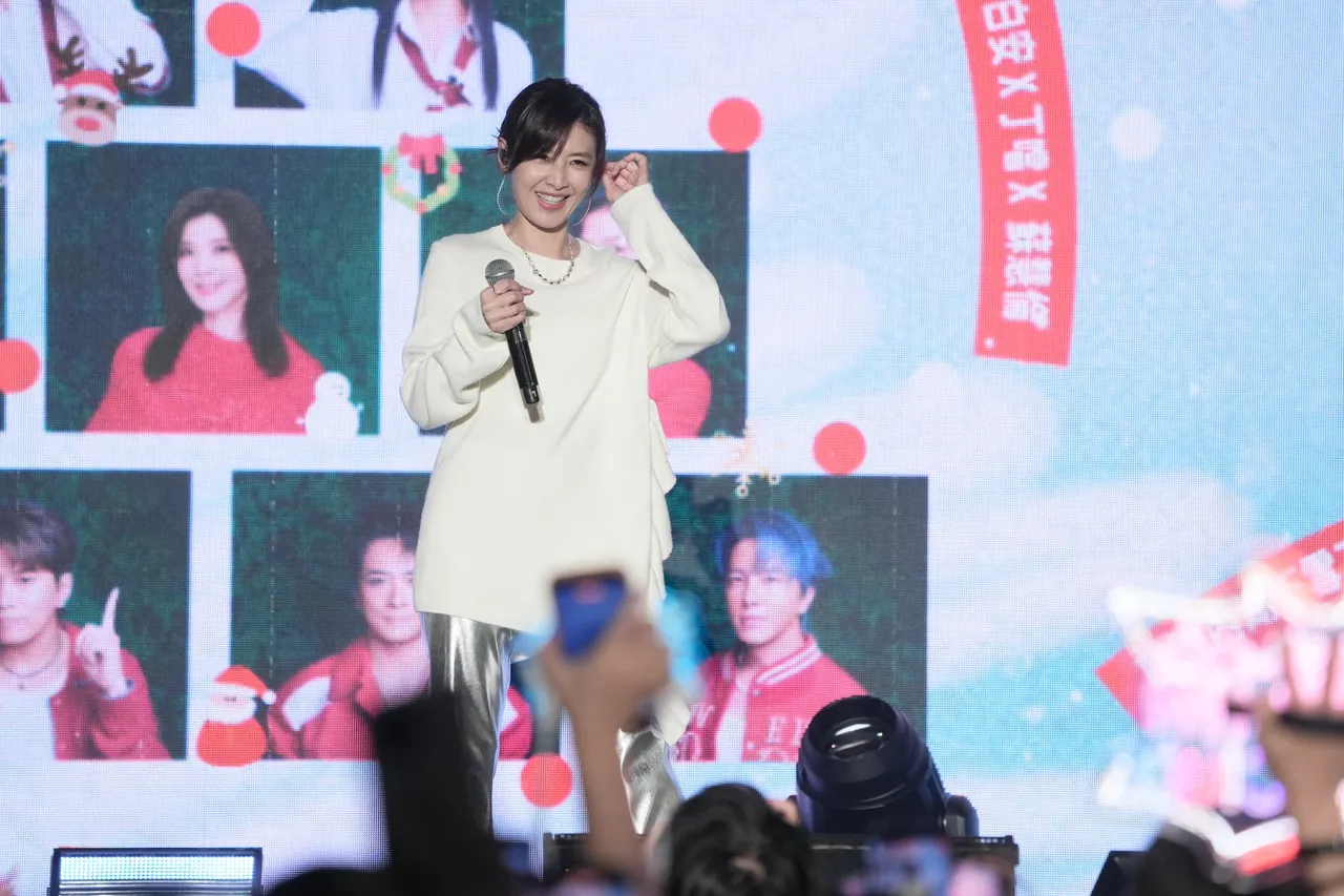 苏慧伦冻龄美颜惊人。彭欣伟摄