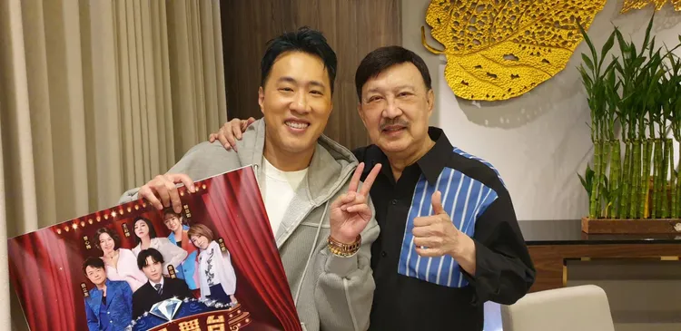 余祥銓、余天。張瑞振攝