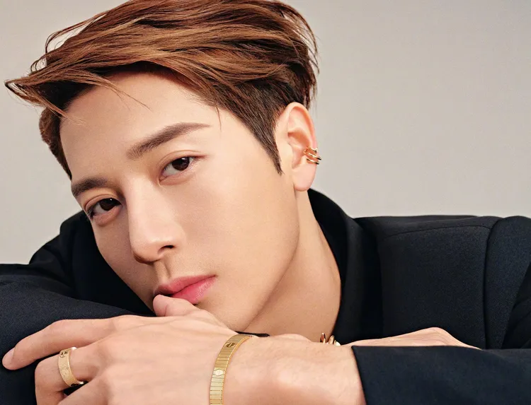 王嘉尔大方聊感情状态。翻摄王嘉尔微博