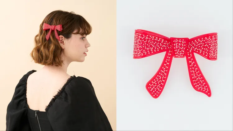 亞歷山卓「聖，誕臻獻」系列華麗奧黛莉蝴蝶結仕女夾，1萬8800元。品牌提供