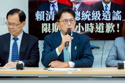 赖清德才称中共没实力「今就突袭军演」！黄国昌酸丢脸：井底之蛙