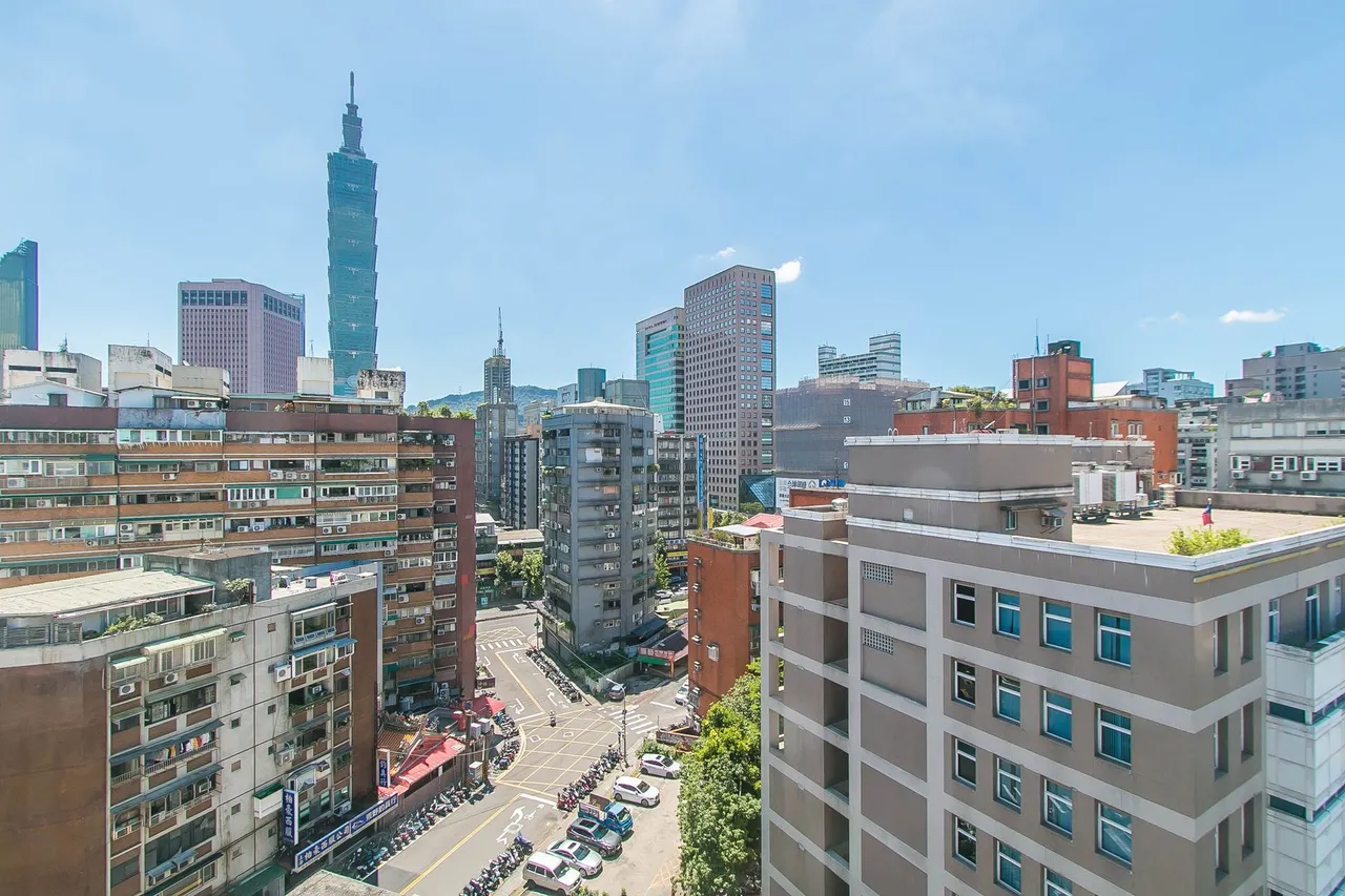 凭借著区段优势，大安区近一年交易量有所支撑，在台北市各行政区的交易量中升至第二。永庆房产集团提供