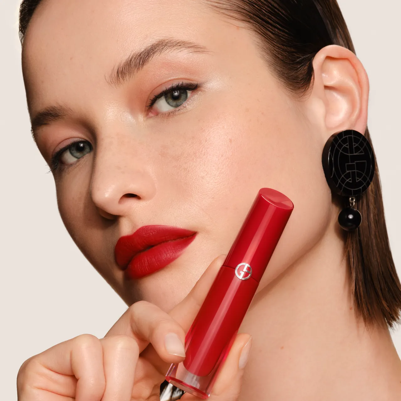 #461纱映橘棕。品牌提供