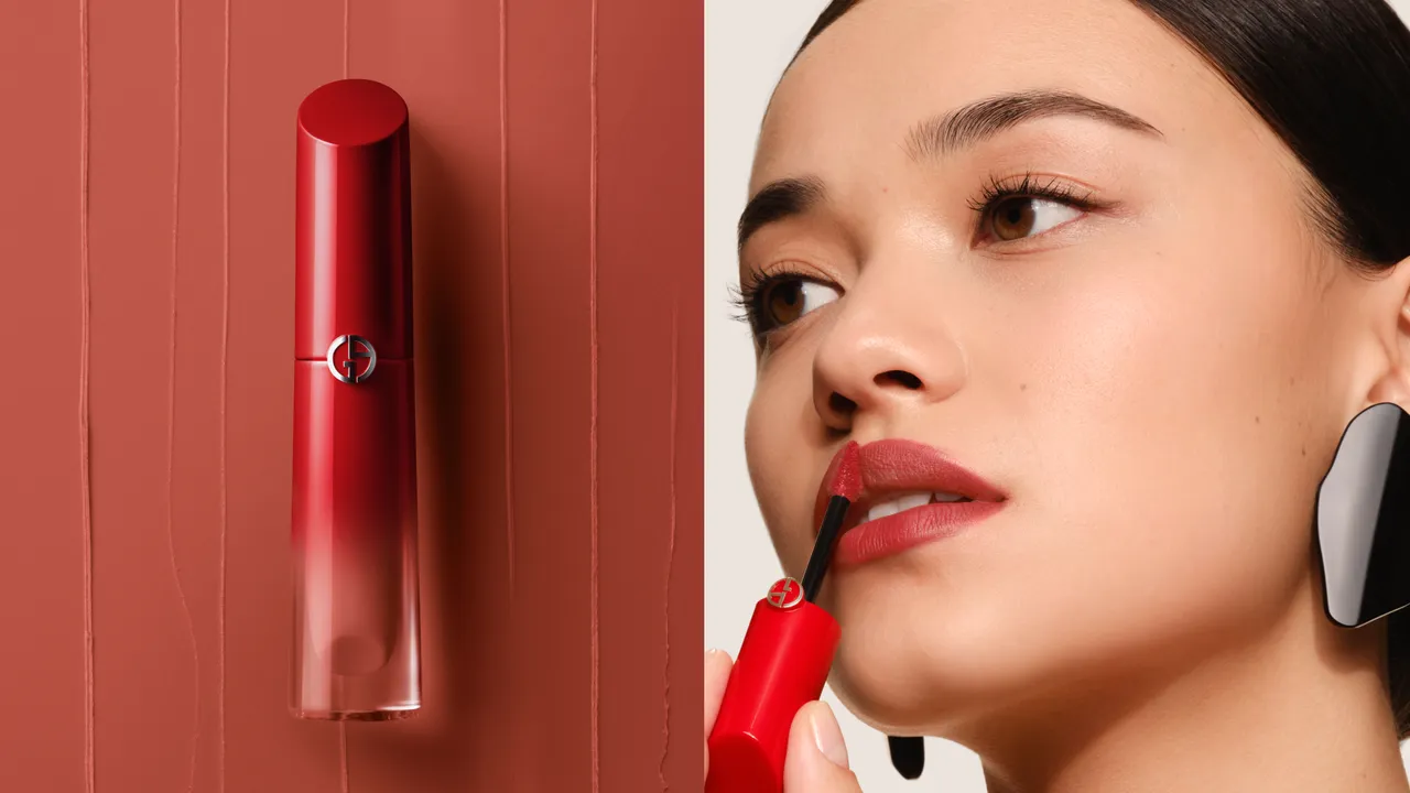 主打色#560柔纱粉棕。品牌提供