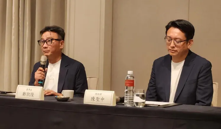 手摇饮UG蹭北捷砍人案致哀！遭批「吃人血馒头」　董事长鞠躬道歉曝原意