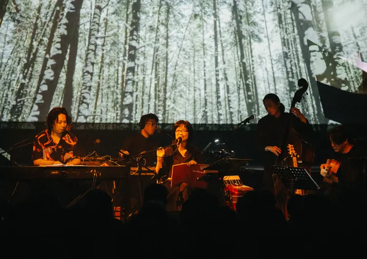 雷光夏開唱，以全新編制「組團回歸」。Legacy提供