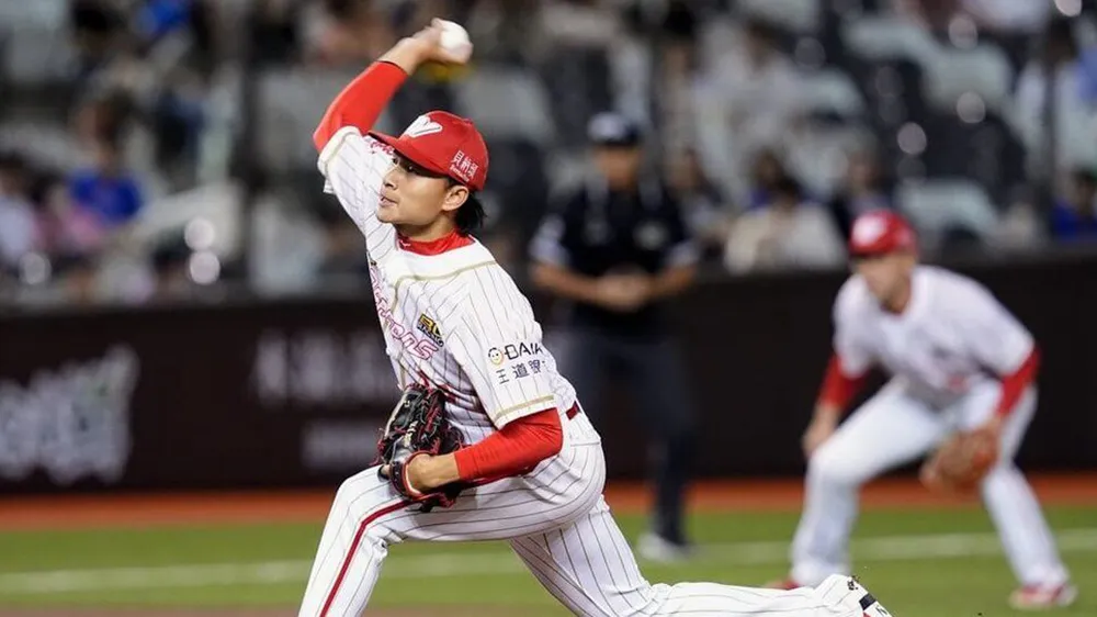 味全龙让徐若熙转战软银　将获6200万「入札金」补偿